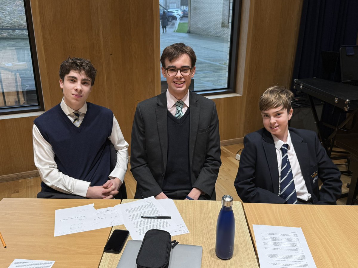 New House tweet media