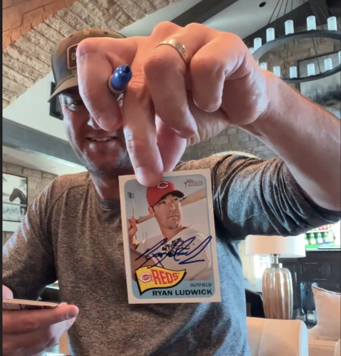 Five Tool Signings tweet media