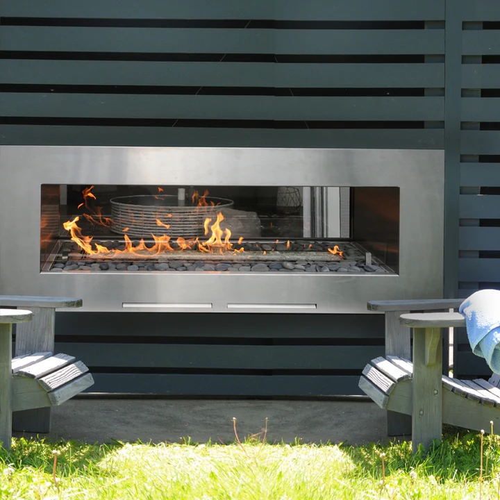 CapoFireside's tweet photo. Revolutionize your home design with CAPO's innovative Indoor-Outdoor #Fireplaces that beautifully connect your living spaces. With Cool Wall Technology, you can safely mount a TV above your fireplace for a sleek, modern look: https://t.co/mNUBJ9NySe https://t.co/jz8BO1GfMt
