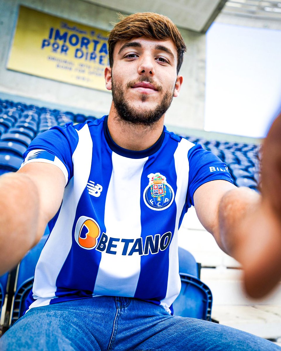 OFFICIAL: Nico González is #ManCity’s new #⃣1⃣4⃣.