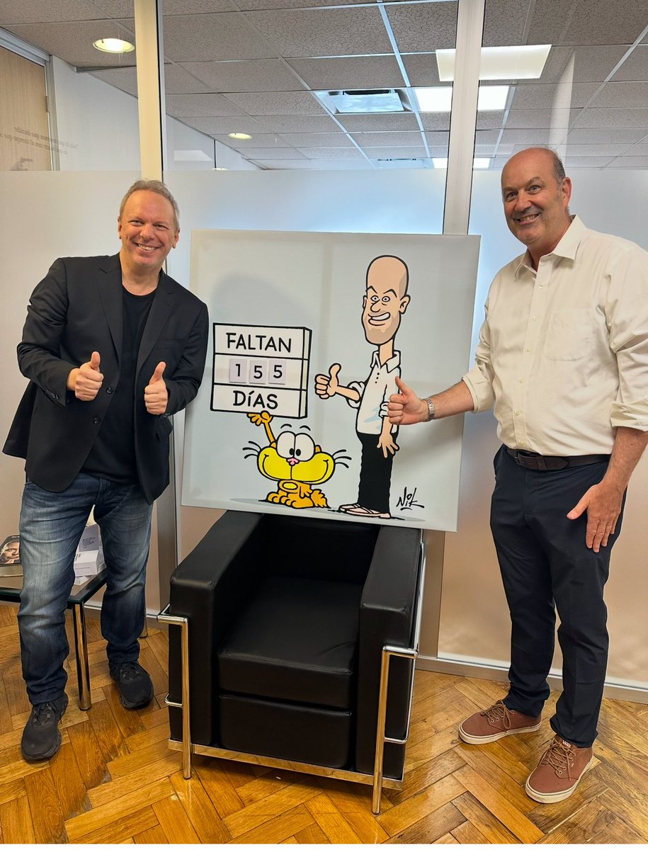 Nikgaturro's tweet photo. Hoy en el Ministerio de desregulación y transformación del Estado, junto al Presidente Javier Milei y Federico Sturzenegger. Faltan 155 días para terminar con todas las regulaciones, modernizar y transformar el Estado, extraordinario trabajo que está llevando a cabo @fedesturze junto a su equipo, con el liderazgo de @JMilei . Como la frase de Gandalf: “Todo que lo que tenemos que decidir es qué hacer con el tiempo que se nos ha dado”.