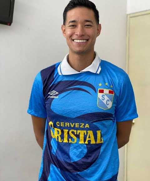CelestePodcast's tweet photo. 1 Grammy // 0 Grammy
Grande Hasta En Los Hinchas Del Mejor Equipo Del Fútbol Peruano. Factous 😮‍💨 https://t.co/4IcN8kY62A