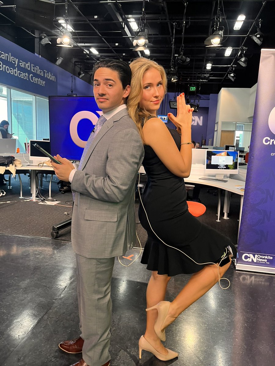 Andres Armenta (@randresarmenta) on Twitter photo First <a href="/sportscronkite/">Cronkite News: Phoenix Sports</a> show in the books ✅
<a href="/imleahphillips/">Leah Phillips</a> doing her best Mrs. Smith impression.
6/10 imo, room for improvement. First <a href="/sportscronkite/">Cronkite News: Phoenix Sports</a> show in the books ✅
<a href="/imleahphillips/">Leah Phillips</a> doing her best Mrs. Smith impression.
6/10 imo, room for improvement.