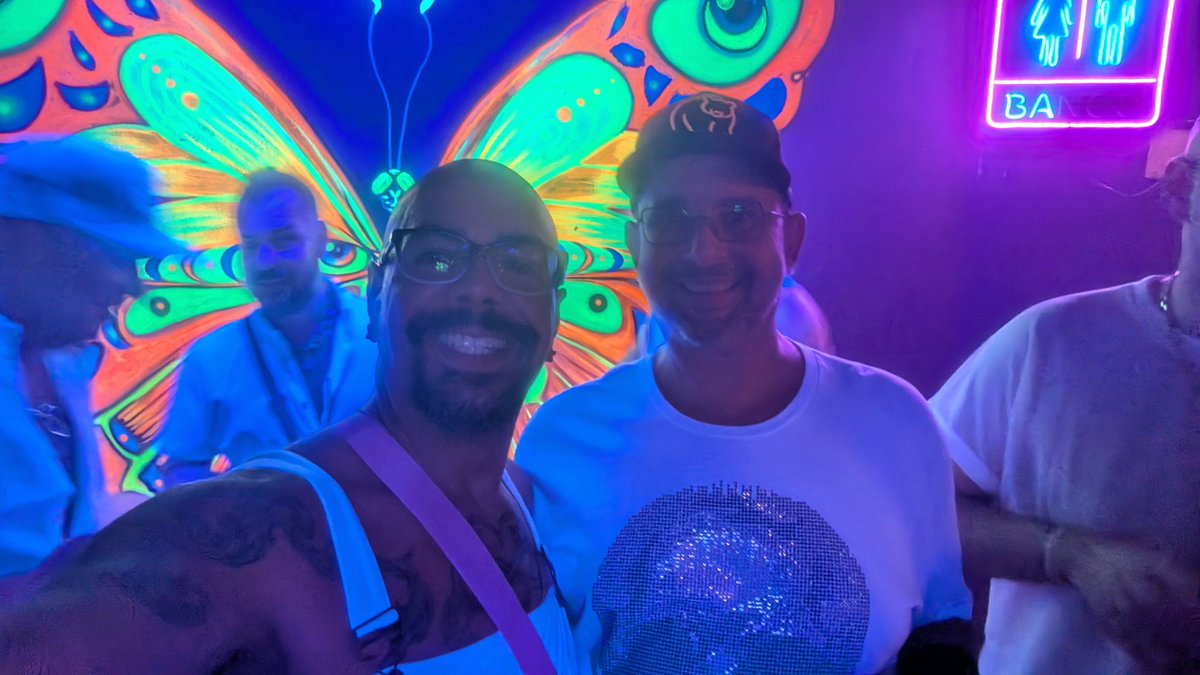 IzzyBoricua's tweet photo. We have the most amazing week at #PuertoVallarta #beefdipbearweek 2025, can't wait to go back https://t.co/1K1q2pgOQ6