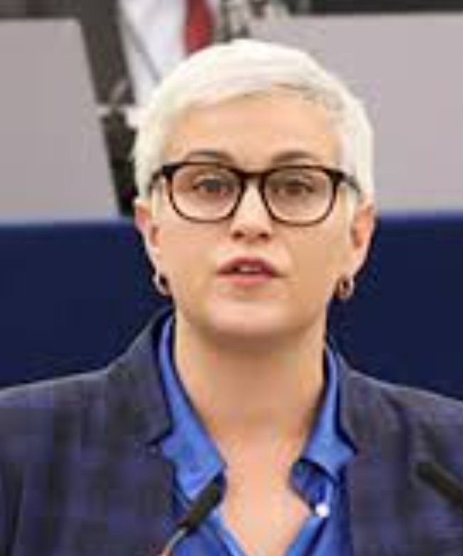 Maria Walsh in her manifesto said she would stand for the people of rural Ireland in her campaign to get re elected as an MEP in her countless propaganda videos on the run up to the election.
Has anyone heard from her since?
Her constituency was hit hard by the storm.
Anyone?