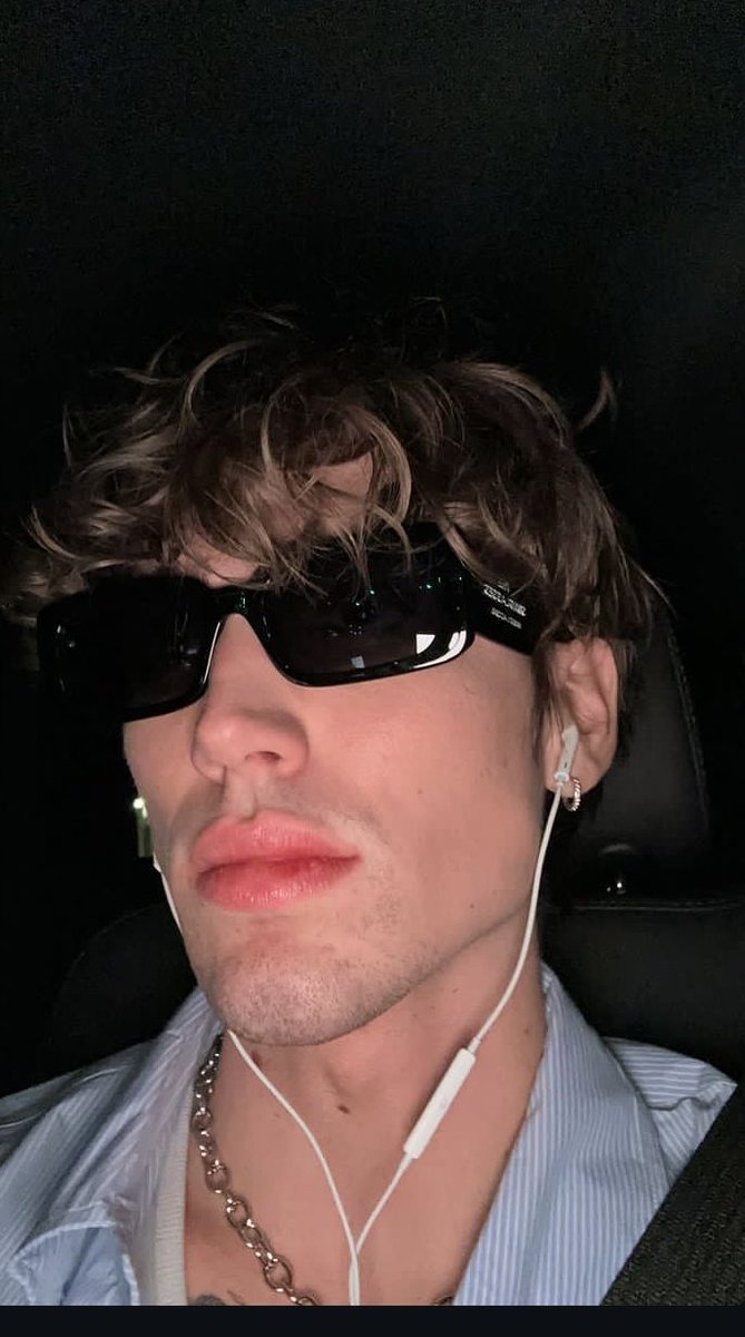 centralvhacker's tweet image. O  MAXILAR PERFEITO 

03.02 || #vinniehacker on ig storys