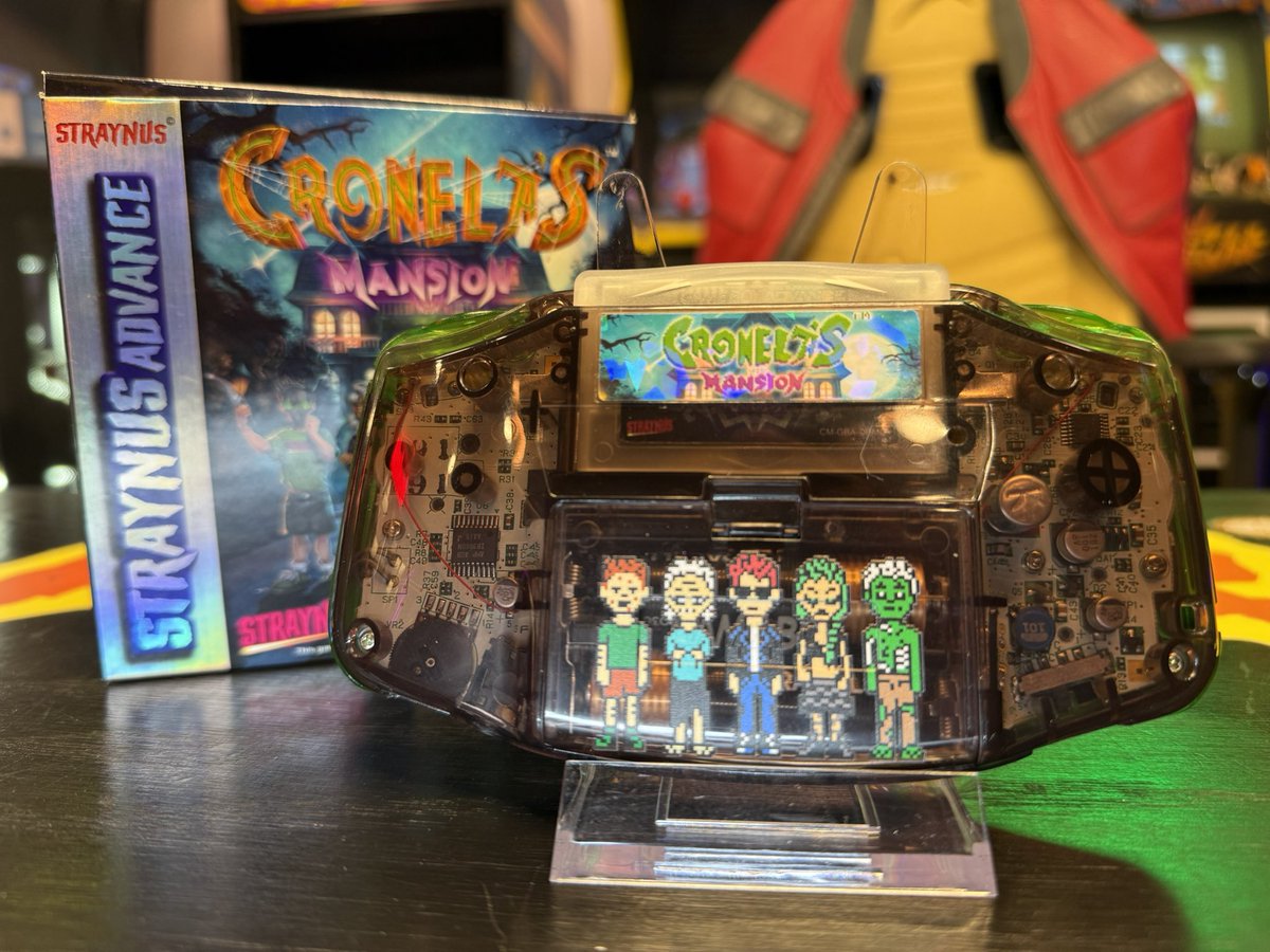 What an amazing GBA shell for the new game Cronelas Mansion by <a href="/Straynus/">CRONELA´S MANSION ™</a>