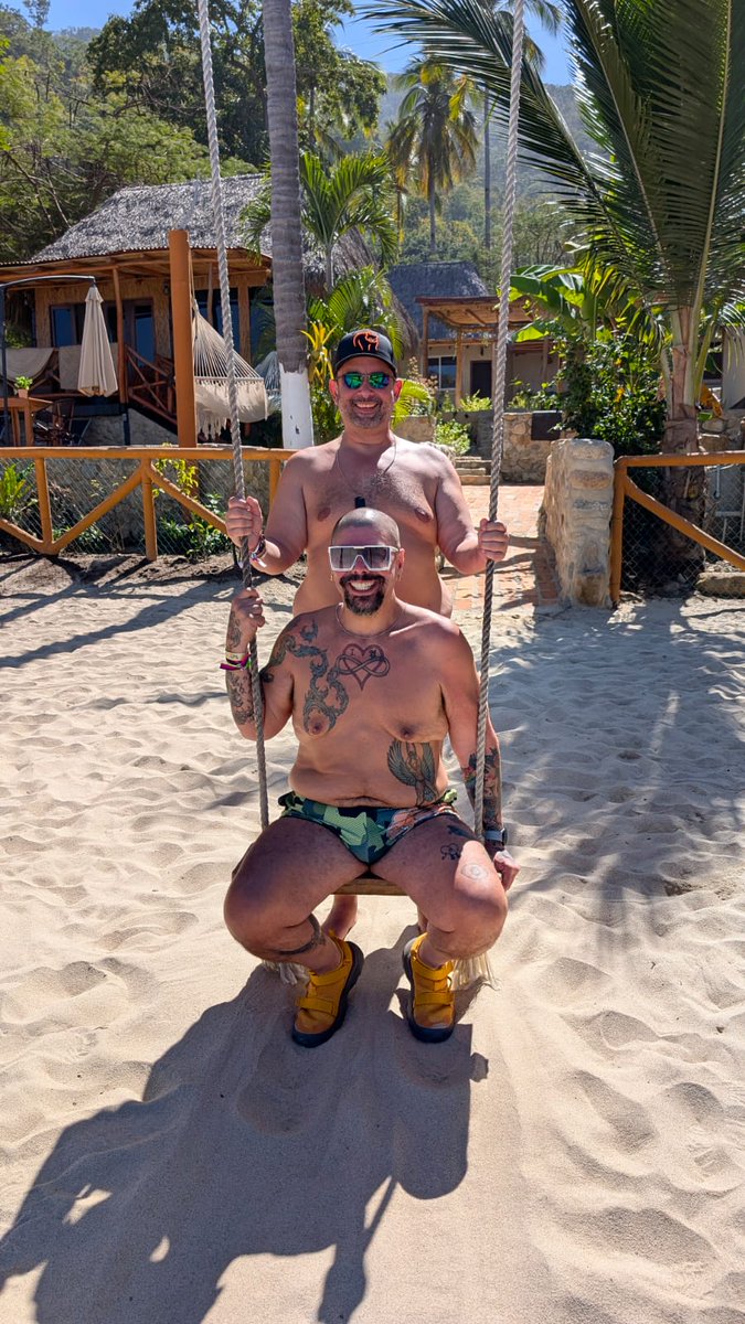 IzzyBoricua's tweet photo. We have the most amazing week at #PuertoVallarta #beefdipbearweek 2025. Can't wait to go back https://t.co/KkGoVjprX5