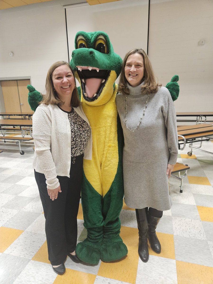 Settling in nicely to my new school! Grateful for an amazing opportunity to be a Garrisonville Gator! Extra thankful for my partners, Mrs. Odlum and Wally! <a href="/JodiOdlum/">Jodi Odlum</a> <a href="/GESGATOR/">Garrisonville Elem.</a>