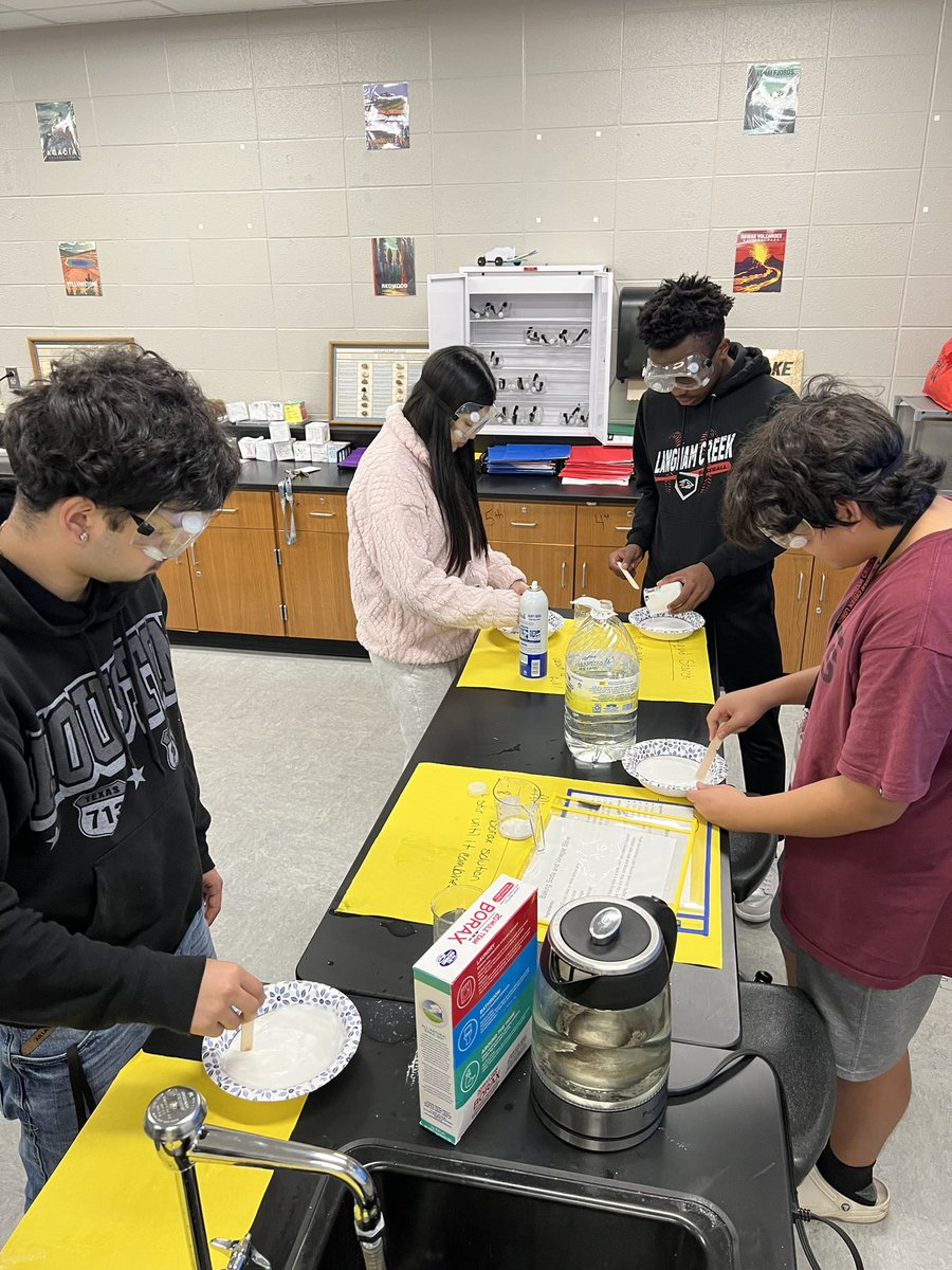 ScienceEdwards's tweet image. IPC looking at the properties of different activators used to make Slime today.  #BeCurious @jgricketts @langhamcreekhs
