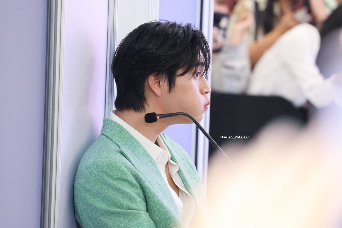 Kuriko_Pokkiez's tweet image. ต้าวเด็กเล็ก น่ารักกกกกก😆🥰

#lsa2024xgeminifourth #LINESTICKERSAWARDS2024 
#Gemini_NT #เจมีไนน์