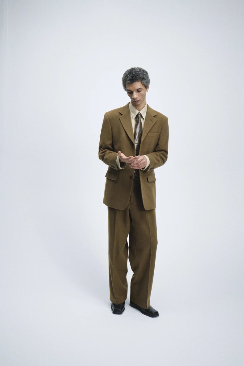 Sunflower 2025AW 「サンフラワー」が作る服はシンプルだが、端正で