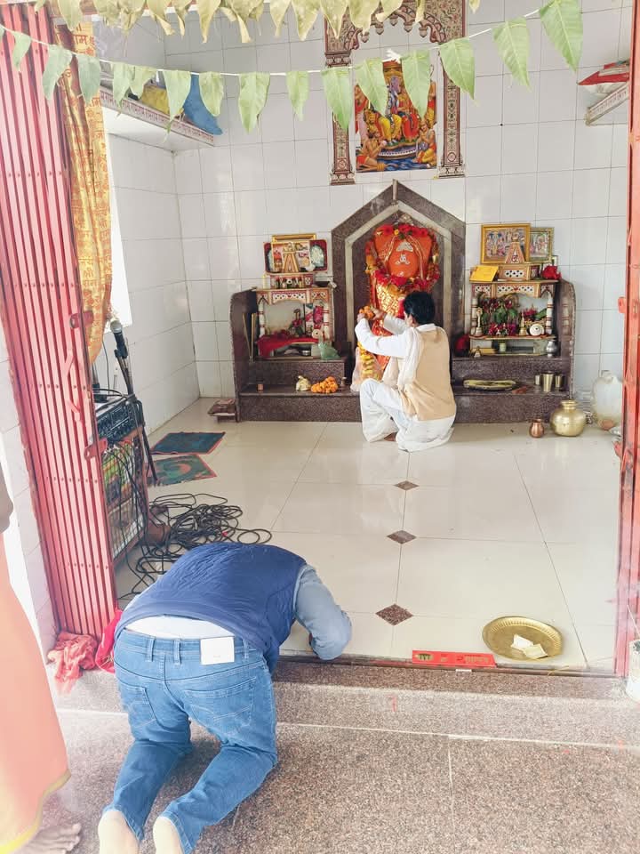 PAvashthi's tweet photo. जय हनुमान महराज की 
पूजा जब तब नाम अचारा।।

नहिं जानत है दास तुम्हारा।।।। https://t.co/lJSSp6NNUi