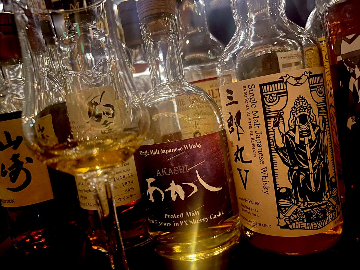 【旅記録 24.25.26】

広島での公演が終了！いよいよ本格的に寒くなってきたこの頃。せっかくなのでカキのムニエルとやらを食べたり、2年前の旅でも行った事のあるウイスキーバーに行ってみたり、ちゃんと覚えてくれていて色々な話に花が咲いた夜を過ごしたり…再訪もまた旅の醍醐味だなと思える場所。