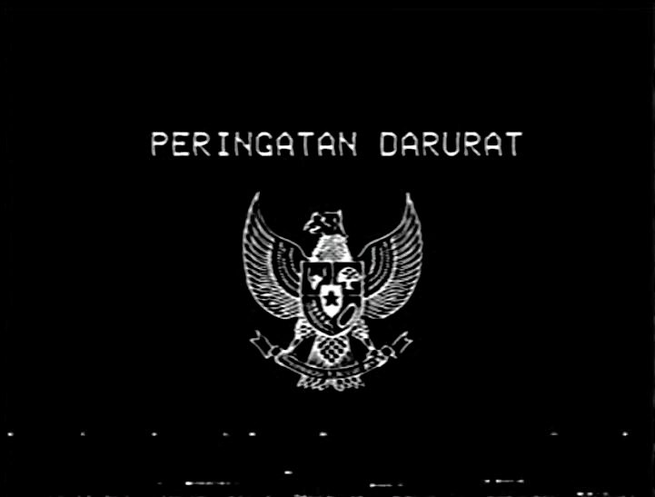 hagogah's tweet photo. Sebarkan pesan ini ke seluruh penjuru medsos kalian &amp; sampaikan ke sanak saudara serta kawan, bahwa Indonesia semakin gak baik-baik aja &amp; perlu kesadaran untuk perubahan! 🫡

Follow Kak @BudiBukanIntel &amp; @barengwarga untuk update info yaw 😉

#PeringatanDarurat #IndonesiaGelap 🏴 https://t.co/LmKocMkUsg