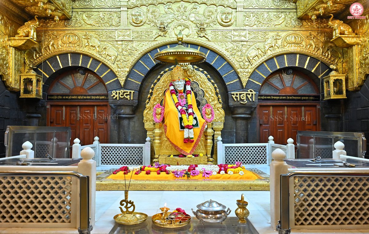 SSSTShirdi's tweet photo. *!! ॐ साई राम !!*
*श्री साईबाबा संस्थान विश्वस्त व्यवस्था,शिर्डी*
*!! ॐ Sai Ram !!*
*Shri Saibaba Sansthan Trust, Shirdi*
≈≈≈≈≈≈≈≈≈≈≈≈≈≈≈≈≈ *आरती :-शिर्डी माझे पंढरपुर* 
 *मंगळवार ०४ फेब्रुवारी २०२५*   
*Aarti :-Shirdi Majhe Pandharpur*
*Tuesday 04 Feb 2025* https://t.co/pH7QIR0PVV