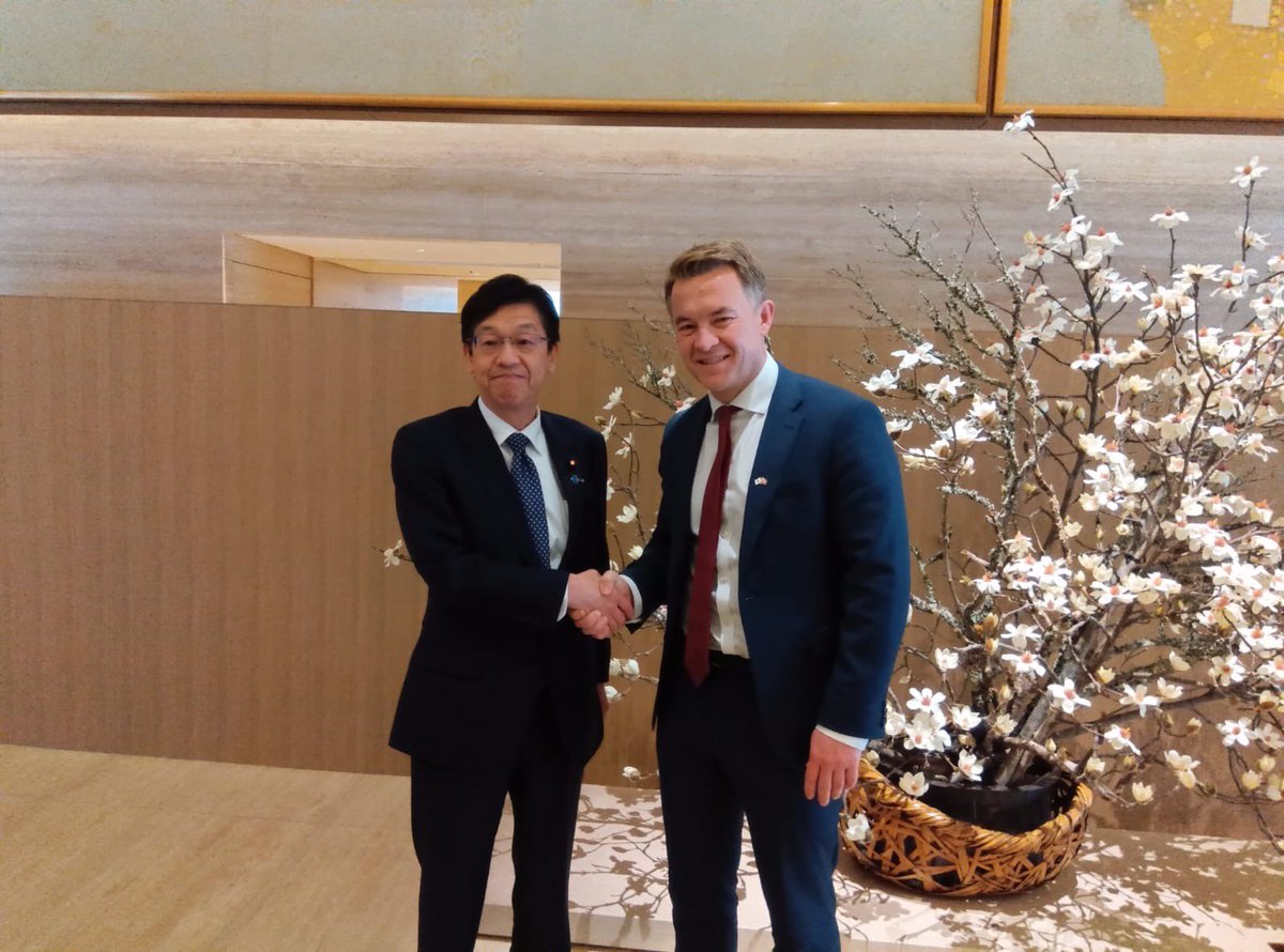 Jørn Gjelstad (@jorngjelstad) on Twitter photo State Secretary in Tokyo. Excellent discussions om current geopolitical issues, security challenges and trade&business cooperation. Exciting days! <a href="/NorAmbTokyo/">Kristin Iglum</a> <a href="/akravik79/">Andreas Motzfeldt Kravik</a> State Secretary in Tokyo. Excellent discussions om current geopolitical issues, security challenges and trade&business cooperation. Exciting days! <a href="/NorAmbTokyo/">Kristin Iglum</a> <a href="/akravik79/">Andreas Motzfeldt Kravik</a>