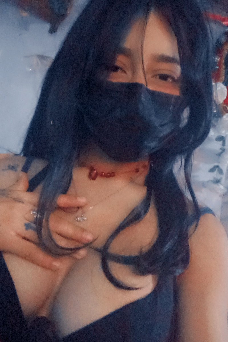 ElaRuil69's tweet photo. 🥴🥴 https://t.co/lUIcy8gnkx
