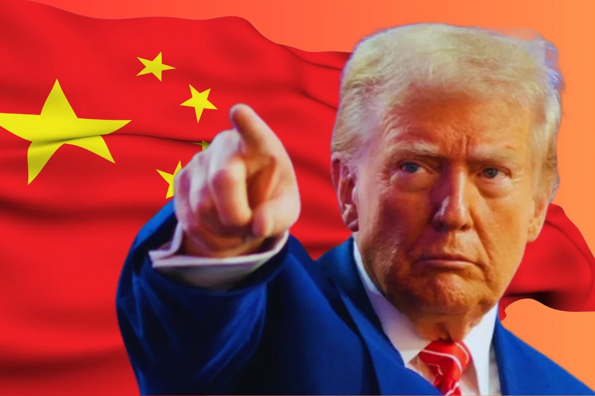 DaisyAnder48728's tweet image. ⚖️ China strikes back! Trump’s tariff plan sparks retaliation threats. Who wins this round? 🤔💼 #TradeBattle #Politics 📖👉 openlensnews.com/china-promises…
