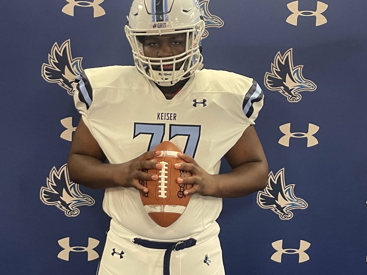 Thank you <a href="/CoachAwoods64/">Coach A. Woods</a> for the hospitality and showing me around campus today