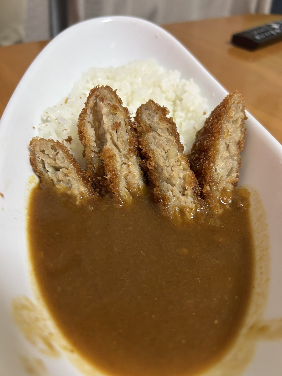 Mel Ok - Livin la vida localization tweet media