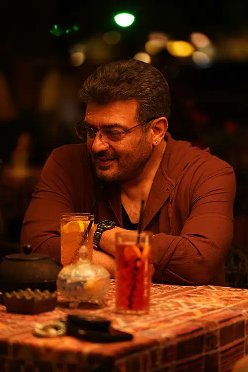 Romantic action thriller pola 🥳

#VidaaMuyarchi