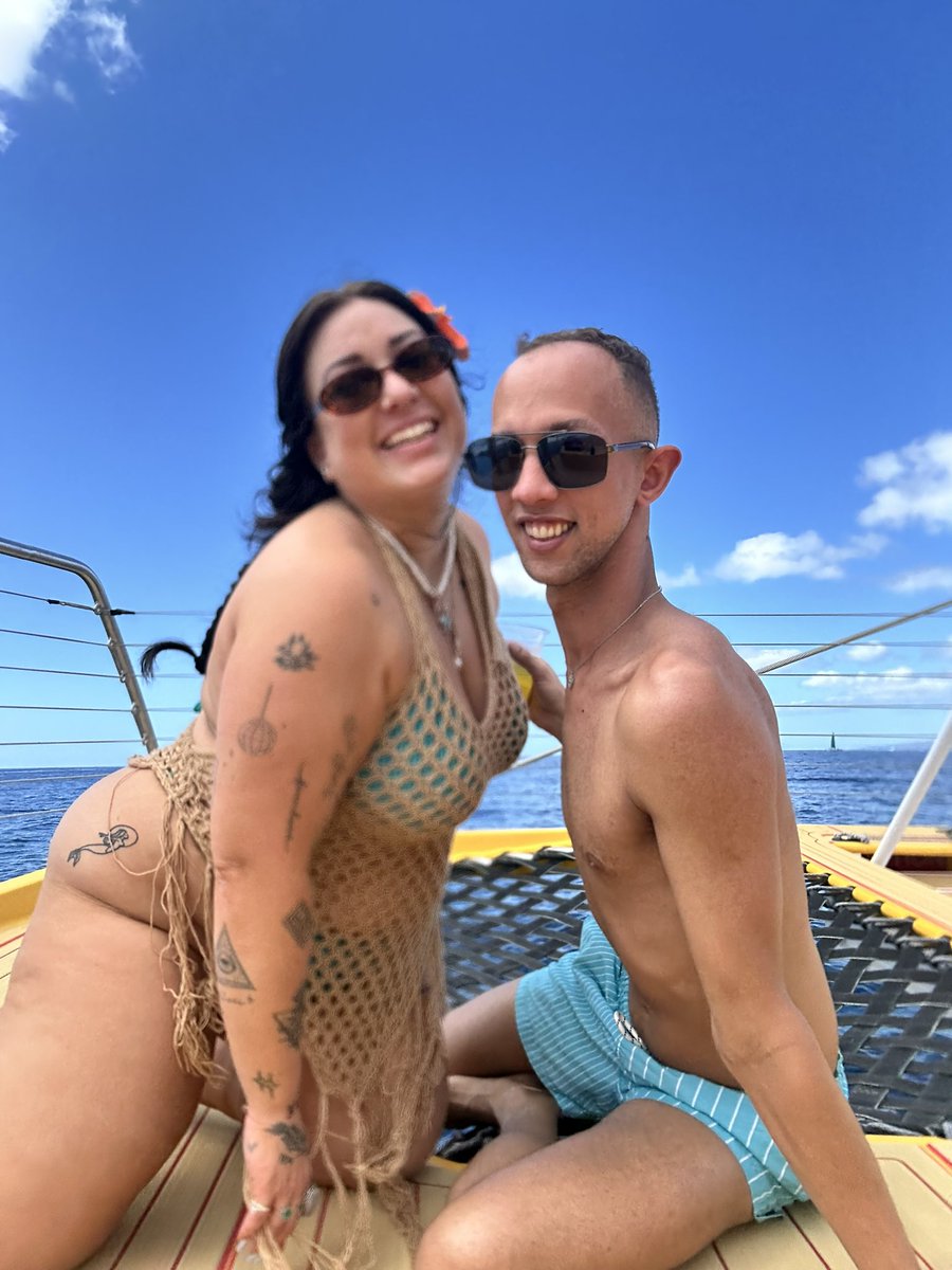 Ravebaebae3317's tweet photo. Hawai’i you have my heart https://t.co/kNfiHouOUc