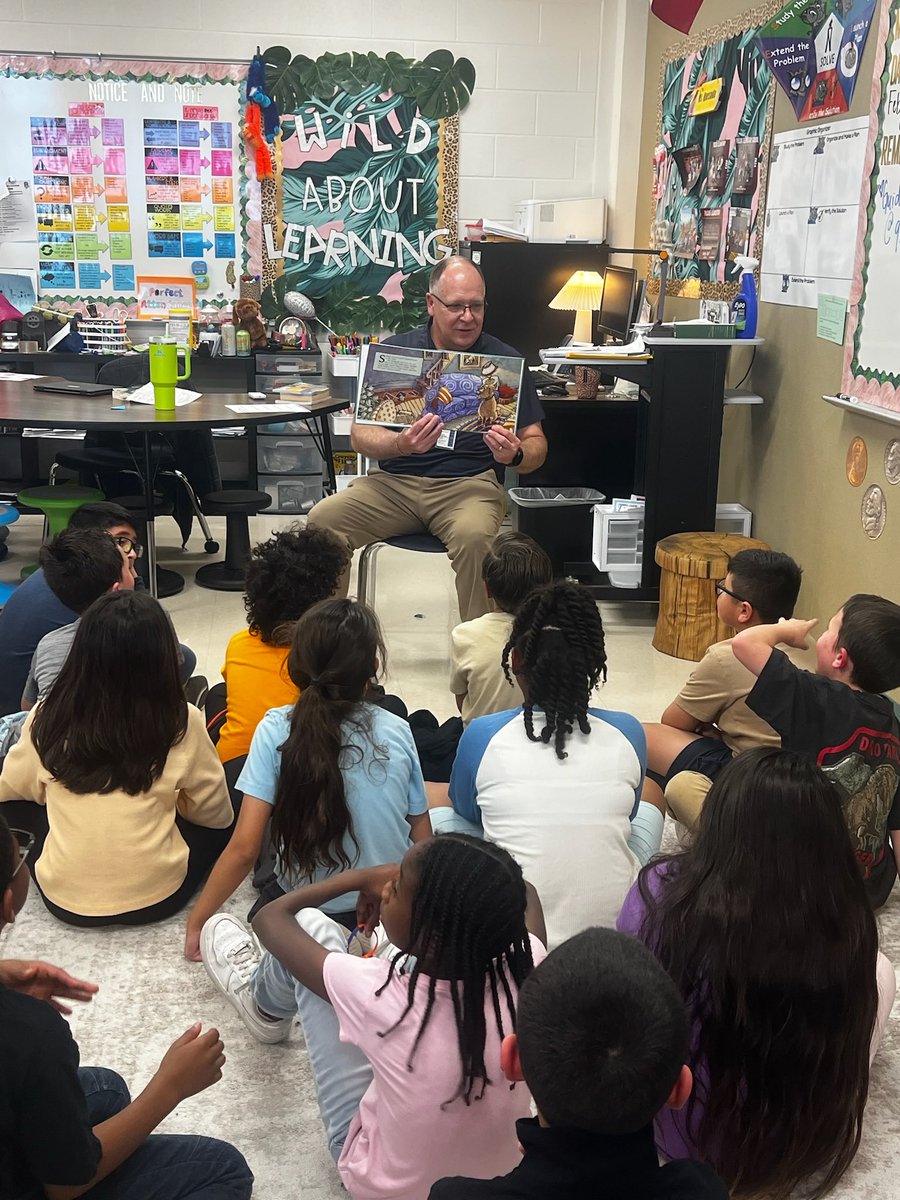 Thank you, Brad Beach, for visiting our 3rd graders today.  We loved having you help them reach their Read to the Final Four goals.  ⁦<a href="/NISDWernli/">Dr. Caroline Wernli Elementary School</a>⁩ ⁦<a href="/mrsfeldt5/">Casey Feldt</a>⁩