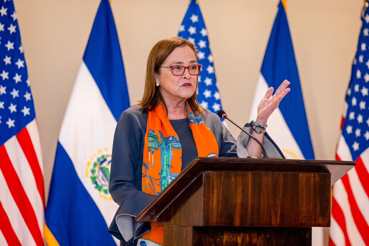 🇸🇻🇺🇸 | HISTÓRICO

Estados Unidos apoyará a El Salvador en el desarrollo de energía nuclear, según confirmó el presidente Nayib Bukele. Nuevo paso hacia la independencia energética.