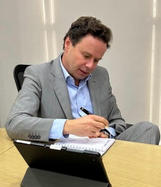 laredcincoradio's tweet image. 🚰💧|| Jordi Bosch Bragado asume como nuevo Director General de @AguadePuebla, con el compromiso de mejorar el servicio, garantizar el abastecimiento y fortalecer el saneamiento del agua en la ciudad. #AguaParaTodos #Puebla #Dirección