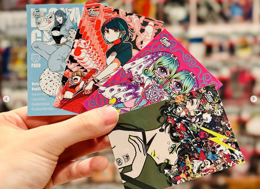 FACTO_OSAKA's tweet image. 🎴トレーディングカード🎴
FACTOオリジナル‼️ アーティストトレカがUSAへ旅立ちました🔥
✨全36種類コンプリートセット
✨アーティスト直筆サイン入りのレアカードが必ず封入
コレクター必見アイテムです💥
#トレカ
