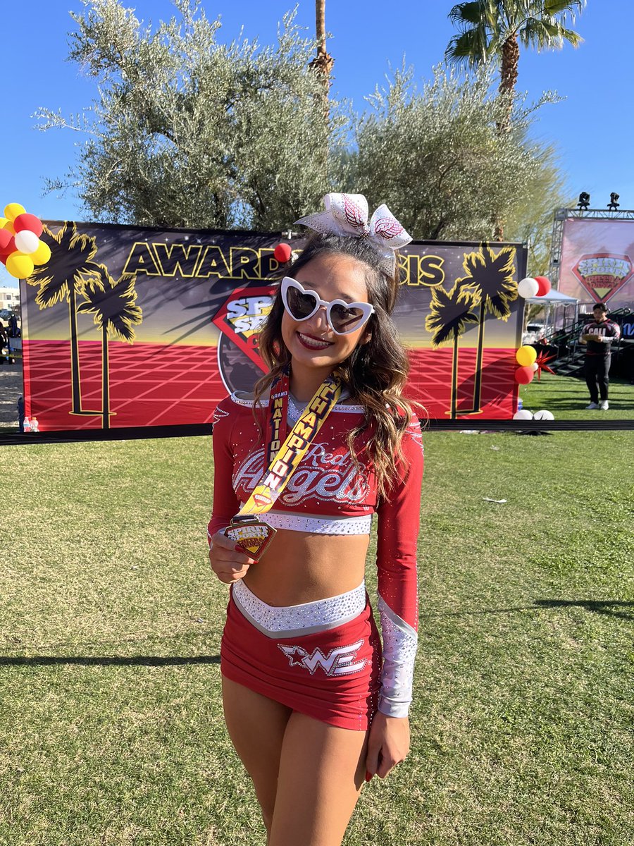 Tendall12's tweet photo. I love 💕 Palm Springs #duelinthedessert #spiritsports #redangels #woodlandselite https://t.co/48xkBhd97B