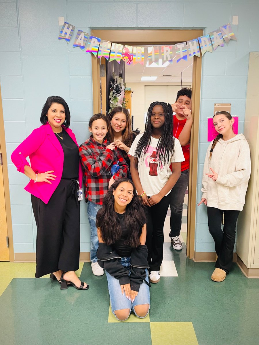 Marissa Galvan tweet media