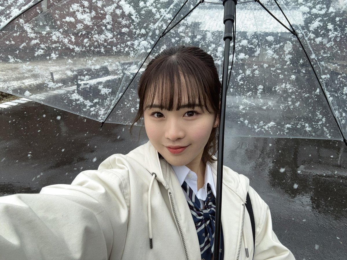 おはようございます☀
今日も撮影です！
名古屋雪降った❄️身体中にカイロ貼りまくって乗り切りますよい
1日がんばろうね🔥
#私の卒業 #私の卒業プロジェクト