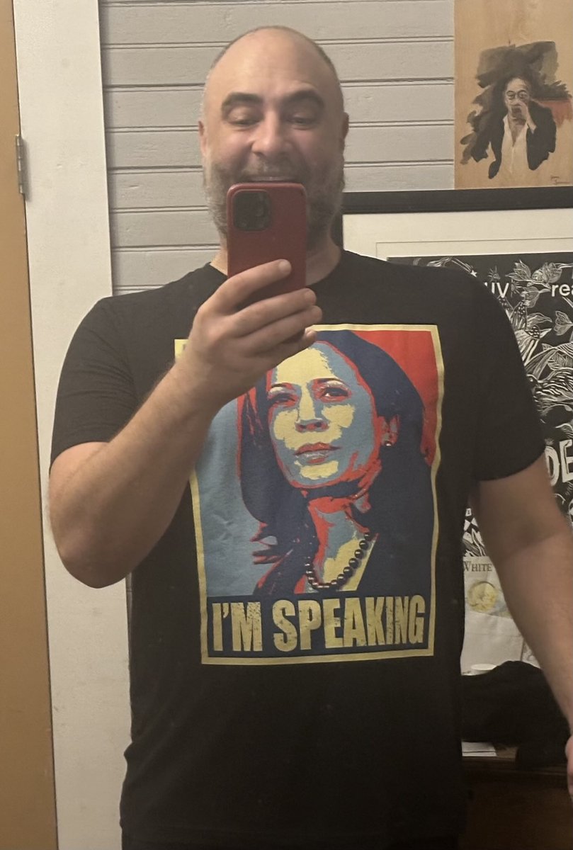 kurtmetzger's tweet image. IT’S HERE!! MY SPECIAL SHIRT!