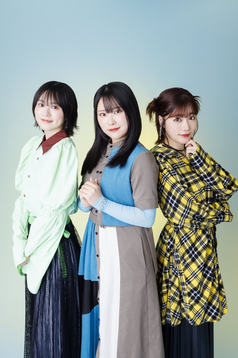 nikkei_ent's tweet photo. 【3月号発売中!】
◆特装版表紙特集
『劇場版プロジェクトセカイ 壊れたセカイと歌えないミク』

本日からユニットインタビューのアザーカットをお届け!

今回はLeo/need #野口瑠璃子 さん #礒部花凜 さん #中島由貴 さん !

▼ご購入は 
https://t.co/2hunbiopUQ
#劇場版プロセカ #レオニード #レオニ https://t.co/l9MTx4eFT5
