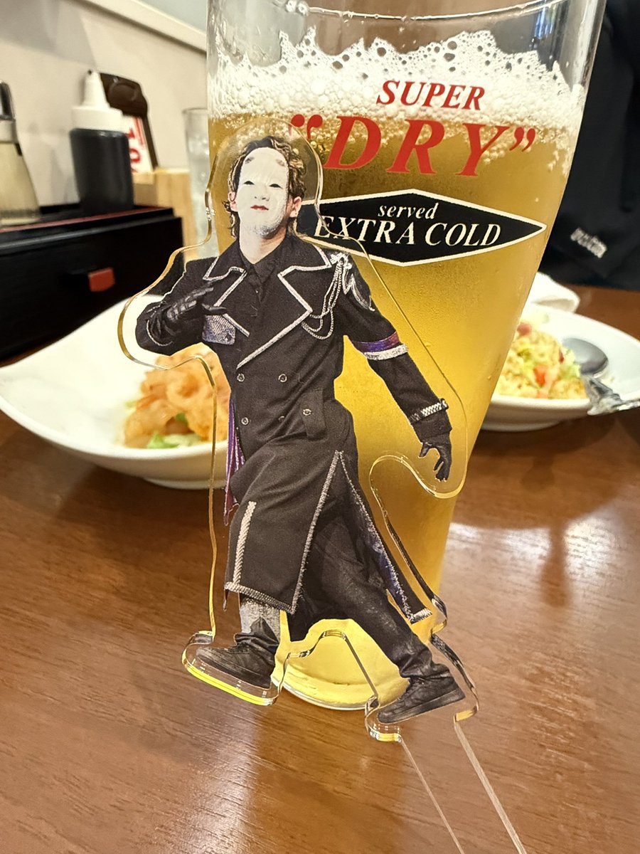 Chami_imahC61's tweet photo. あー日曜に戻りたい!!
会場の建物とおかめさんプロップス、
一緒に撮ればよかったな😔
ライブ関係の写真、物販のしかない😂
次は3月…
早くO-MENZに会いたいです🫠
#ワルダクミ
#vol11 https://t.co/viOrGTGI3D