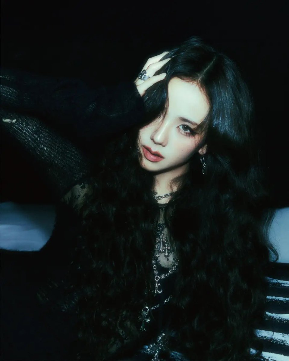 kpost_kpop's tweet photo. BLACKPINK・ジス、デビュー後初の単独７都市アジアツアー開催。チケットは本日より最速先行販売がスタート

日本公演
📍さいたま スーパーアリーナ
📆3月17日(月) 開場16:30 開演18:00　
📆3月18日(火) 開場16:30 開演18:00

#JISOO #지수 https://t.co/lo2S4AHos3