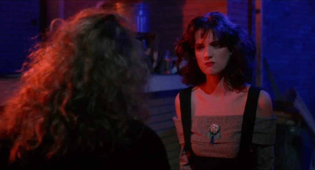 TrappedInThe80s's tweet photo. The lighting in this movie, specifically for Veronica and Chandler, was so dynamic 

Every scene with these two just pops

#heathers #heatherchandler #veronicasawyer #80s #1980s #winonaryder #kimwalker https://t.co/M4uhezyniC