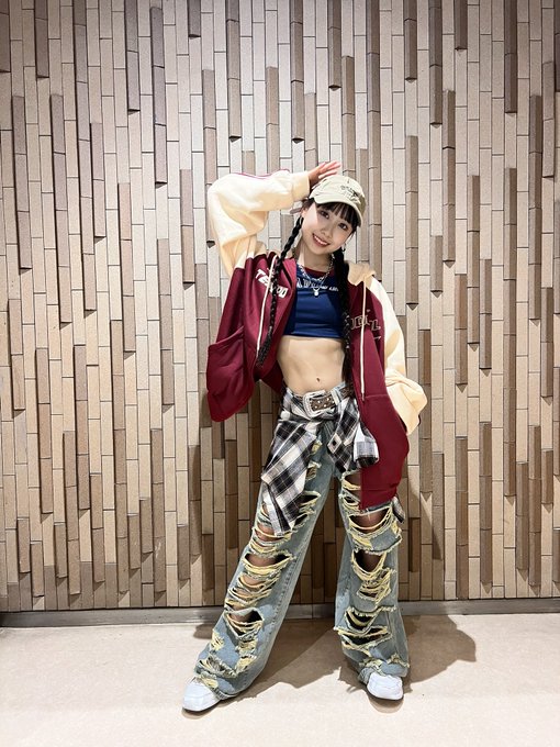 NananeのTwitter画像24