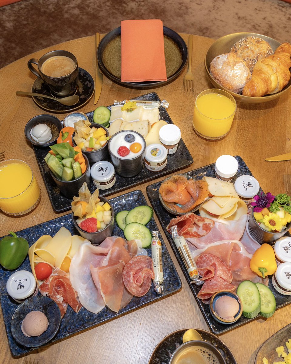 Vi Vadi Hotels München tweet media