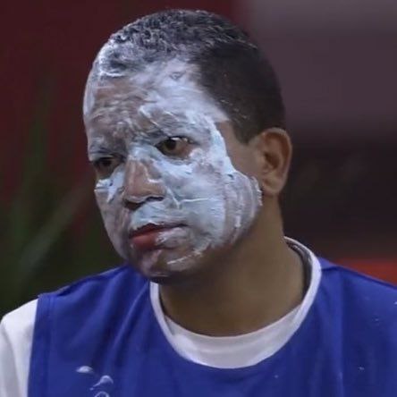 VinniCandido's tweet photo. A Categoria é óleo sobre tela!
Quem vai servir o meme dessa edição?
#BBB25 #RedeBBB https://t.co/TA0zfbU8nK