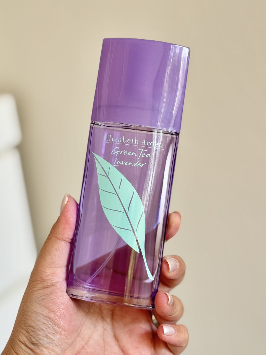 #แจก น้ำหอม Elizabeth Arden Green tea lavender (1 รางวัล) ให้ฟลว.นะคะ วาเลนไทน์นี้ใครไม่รักเรา แต่เราให้เรารักตัวเอง ใจดีกับตัวเองเยอะๆน้า 💕🫶🏻

💜 รีโพสนี้ + รีโพสที่ปักหมุก
💜 สุ่มวันวาเลนไทน์น้า