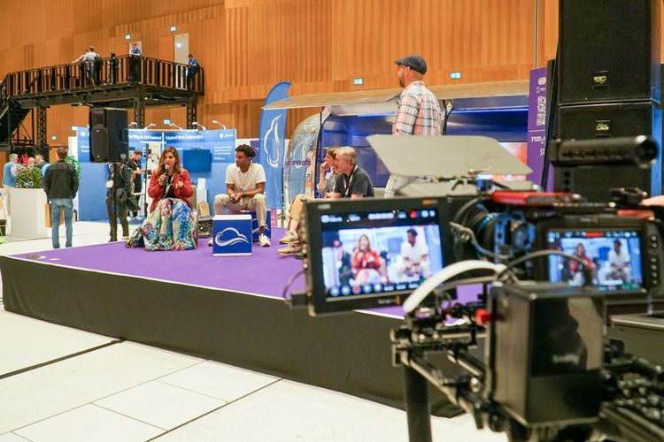 Microsoft Adoption & Community tweet media