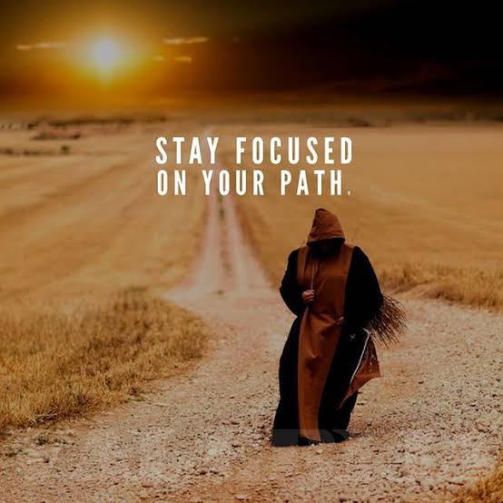 davidastone's tweet photo. Keep looking straight ahead,
without turning aside.
Know where you are headed,
and you will stay on solid ground.
Don't make a mistake by turning
to the right or the left.
The Book (Pr 4:25-27) https://t.co/1OlNnr524s