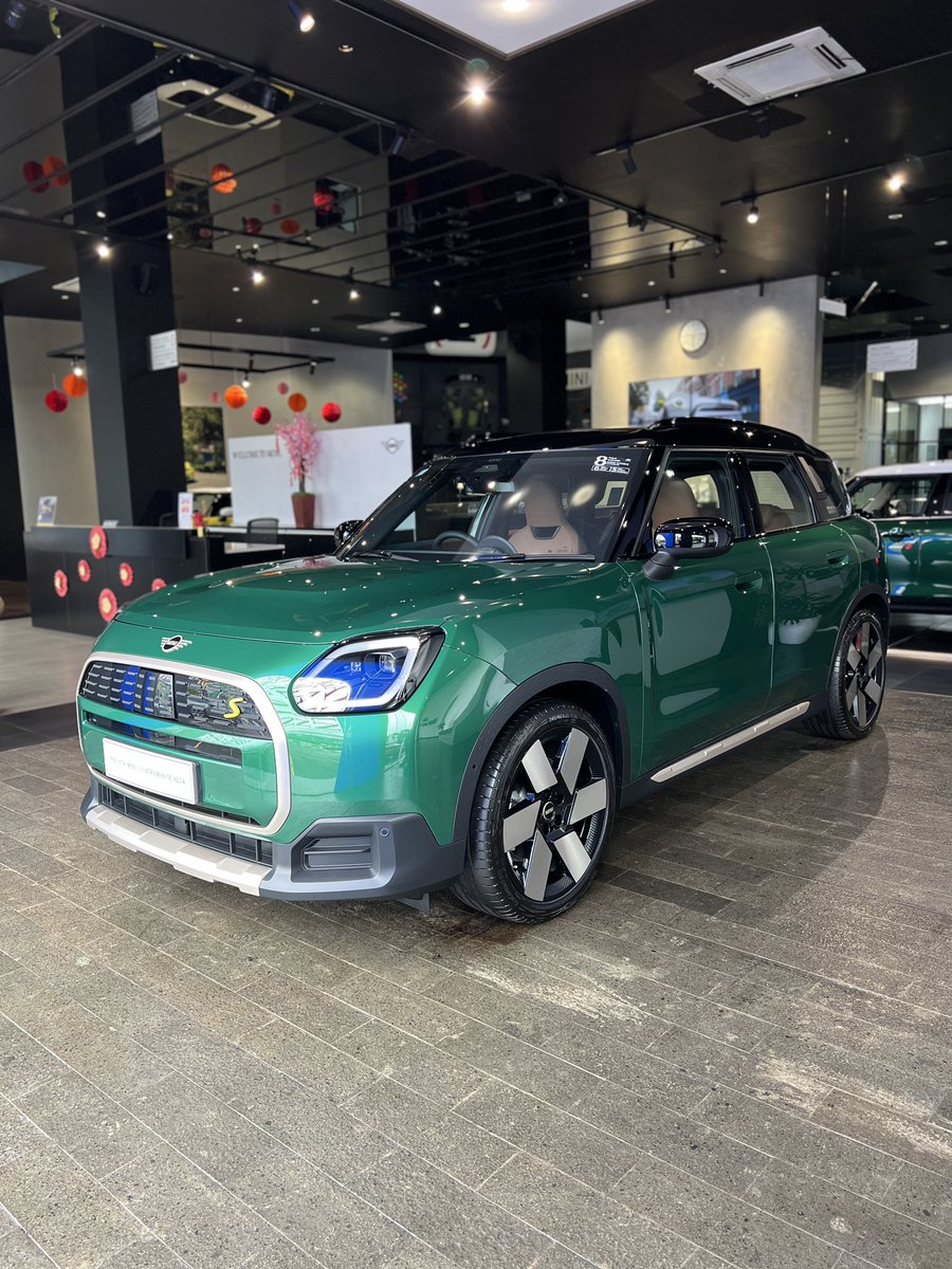 mini_cooper_id's tweet photo. MINI Countryman S Electric
British Racing Green
NIK 2024

OnTR : 1.452.000.000

Ready unit Test Drive 🔥⚡️

Phill
0822-9889-9498

#BBMzansi #GrandeFratello #Tommavi #BBBB25 #GOT7_NESTFEST https://t.co/l3Z9CHwYKI