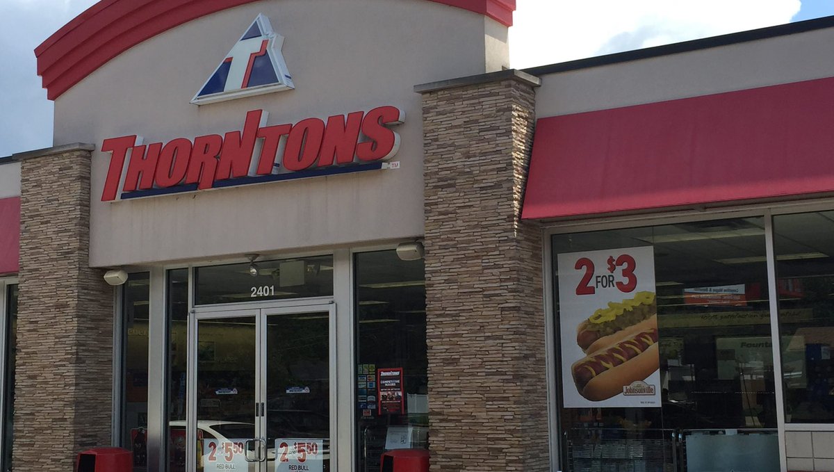 sushi slut 🍣 tweet media