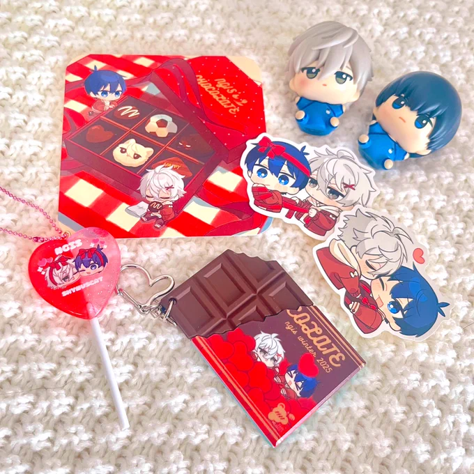 グッズ届きました! 本単体とグッズ付きセットの2種で頒布予定です