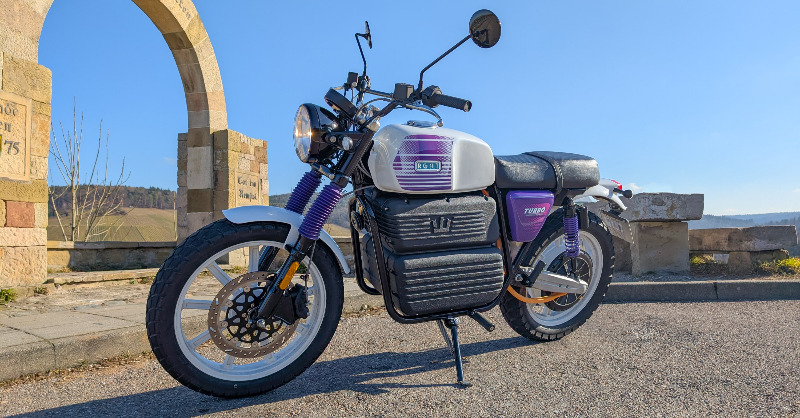 eam_magazin's tweet photo. Leistung rauf ⬆️, Preis runter ⬇️: Mit einem neuen Elektromotorrad der A1-Klasse wagt #RGNT aus Schweden den Neustart. Wir konnten das Bike bereits testen. 🏍️⚡