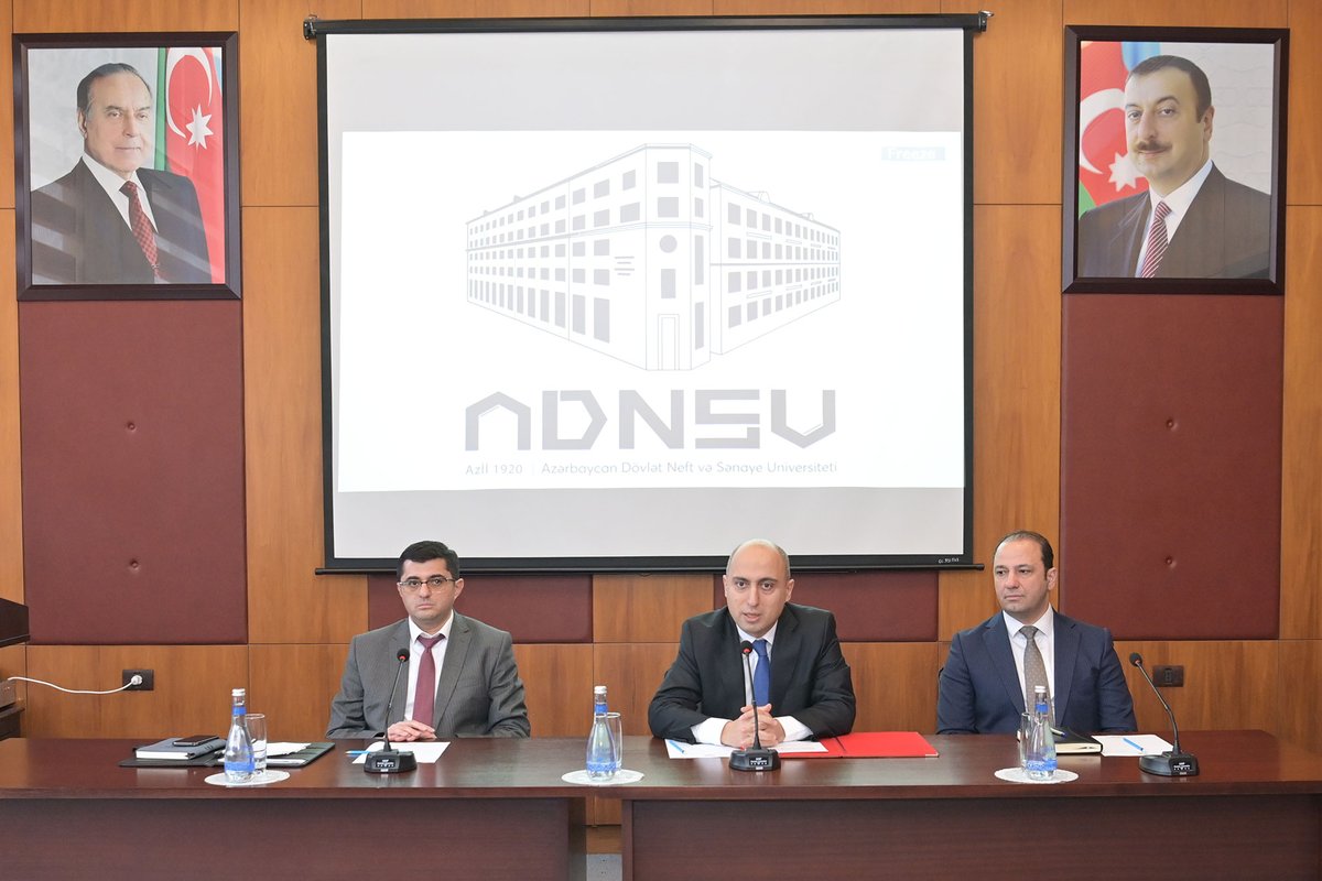 tehsilgovaz's tweet photo. Fevralın 4-də elm və təhsil naziri Emin Əmrullayev Azərbaycan Dövlət Neft və Sənaye Universitetinin (ADNSU) yeni rektoru Rüfət Əzizovu təhsil müəssisəsinin kollektivinə təqdim edib.
#ElmVəTəhsilNazirliyi #EduAz #ADNSU
Ətraflı: https://t.co/MX28lA58qO https://t.co/sJEmqZzxxQ